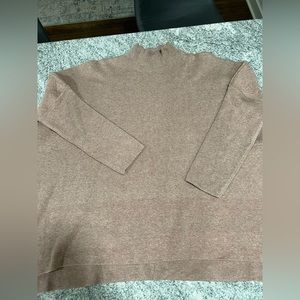 Entro drop shoulder sweater